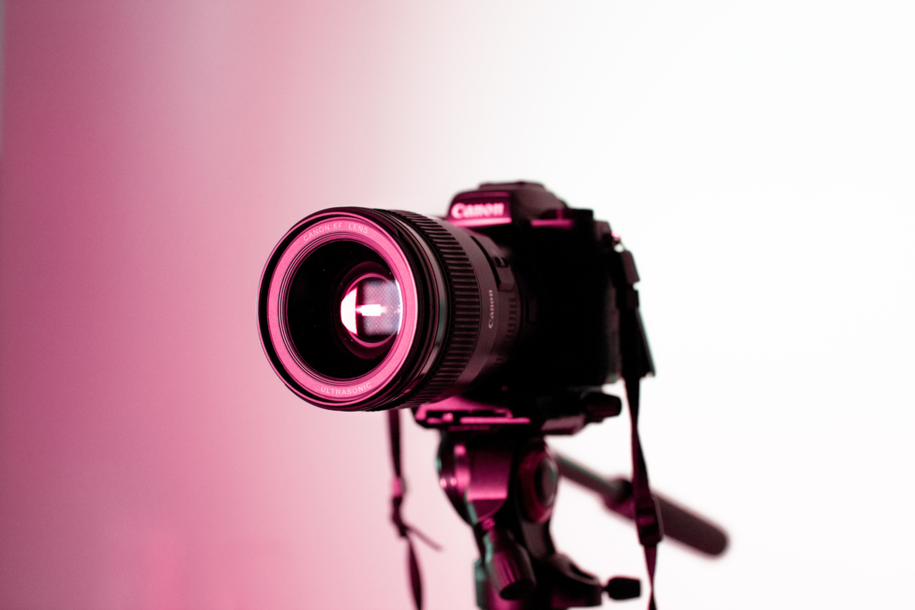 canon vs nikon vs sony vs fujifilm mirrorless
